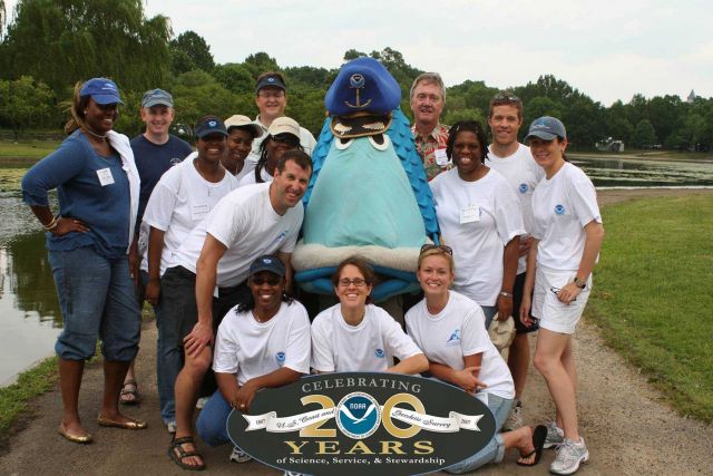 NOAA Fisheries volunteers helped 25 kids from Ross Elementary School learn about the glorious fun that is boating and fishing at Constitution Gardens  Picture