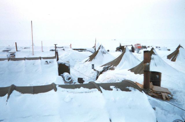 Drifting snow at Tigvariak Camp Picture