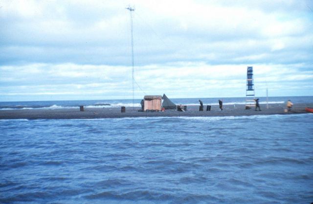 A Shoran navigation station on a barrier island Picture