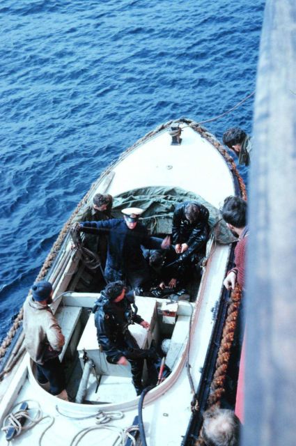 Skin divers getting ready for a dive off the SHACKLETON. Picture