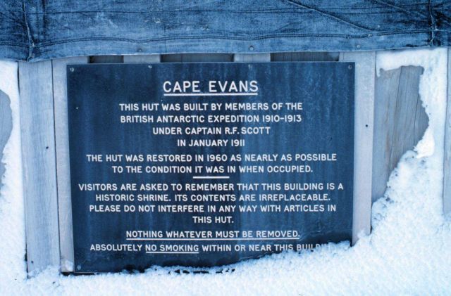 Memorial to Robert Falcon Scott at Cape Evans Picture