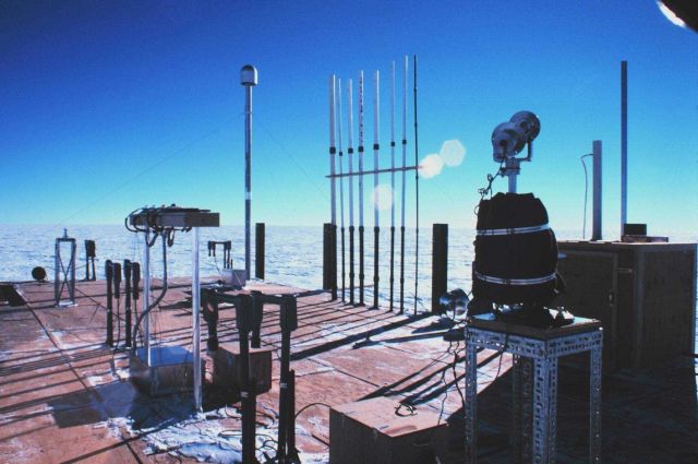 Instruments mounted on the roof of the Clean Air Facility Picture