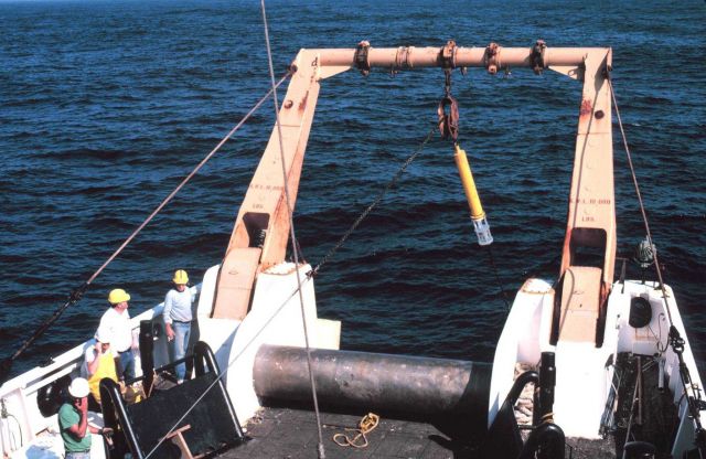 Deploying a current meter from the stern of the ALBATROSS IV for warm core study Picture