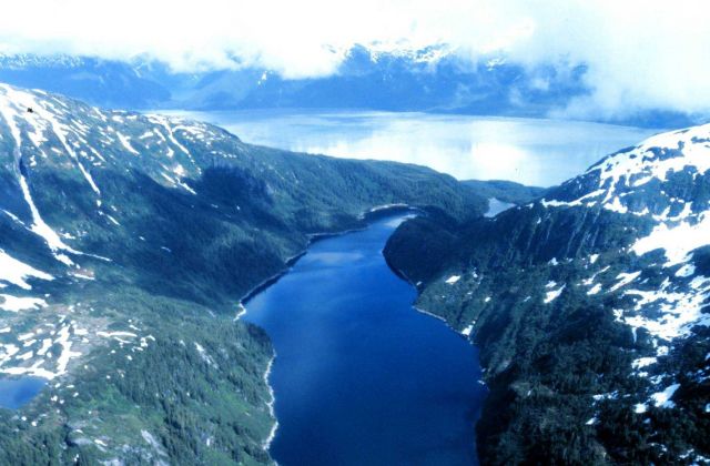 Aerial view on the way to Taku Glacier Lodge Picture