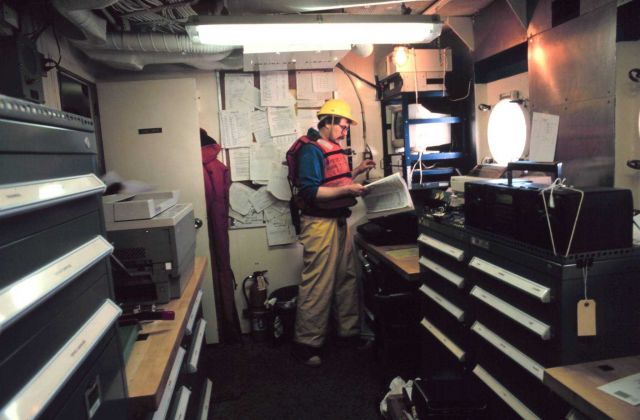 Fisheries lab space on the MILLER FREEMAN Picture