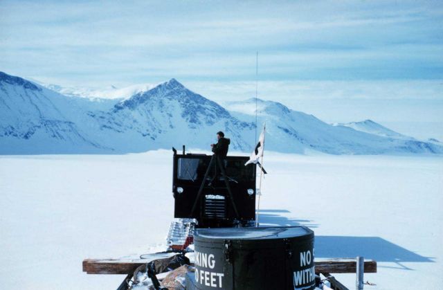Tractor-train heading up Skelton Glacier McMurdo Station to South Pole traverse Picture