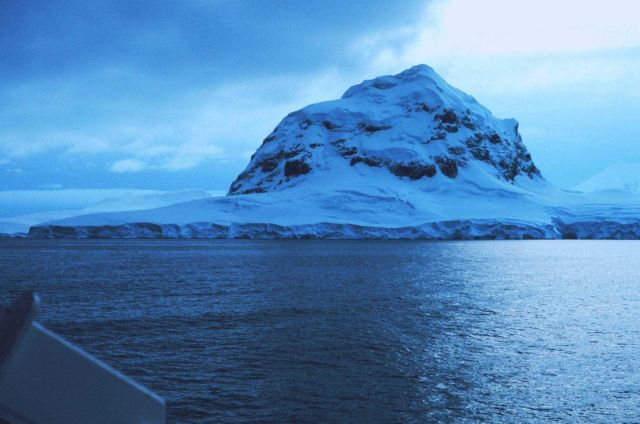 Cruising along the Antarctic Peninsula on the POLAR DUKE. Picture