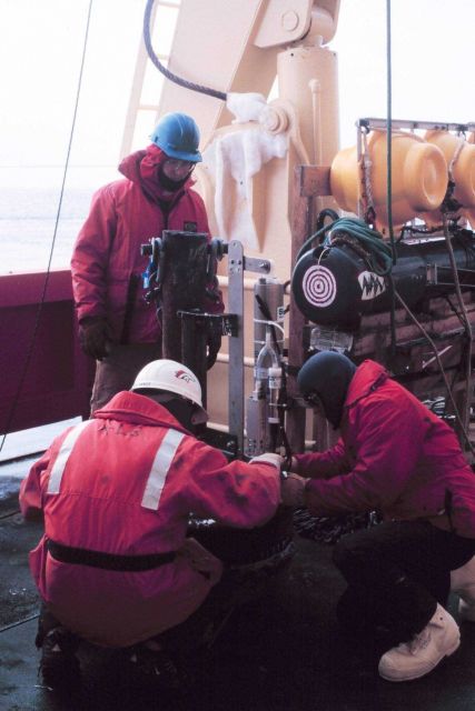 Makeshift profiling Conductivity/Temperature/Depth profiler using a SeaBird 21 recording CTD on a trainwheel. Picture