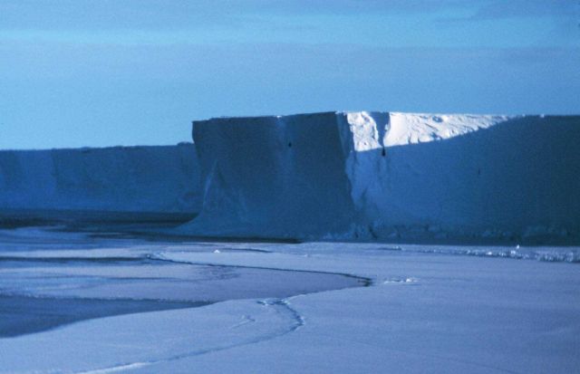 The Ross Ice Shelf at the Bay of Whales Picture