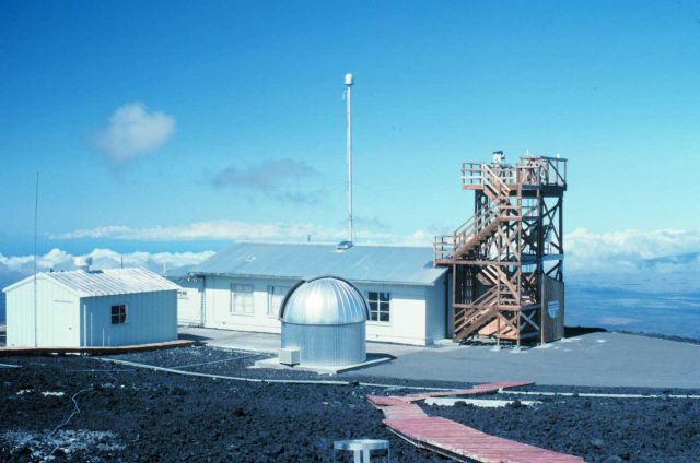The Mauna Loa Observatory with view of the dome housing Dobson ozone spectrophot ometer and air intake tower for atmospheric constituent measurements. Picture