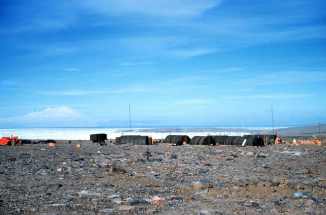 The base camp at Marble Point. Picture