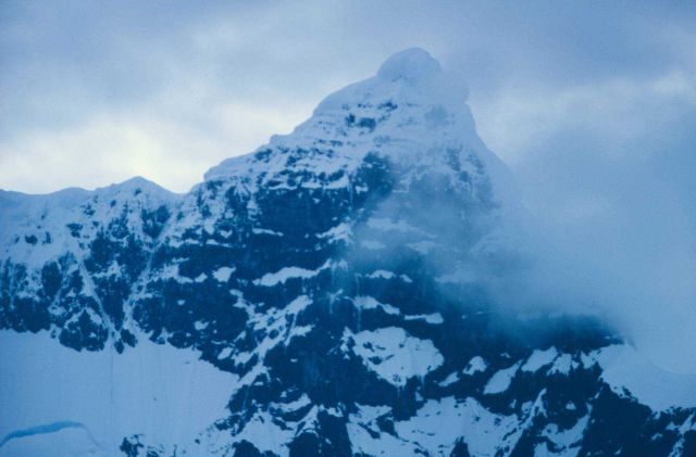 Frosty peaks from the Neumayer Channel. Picture
