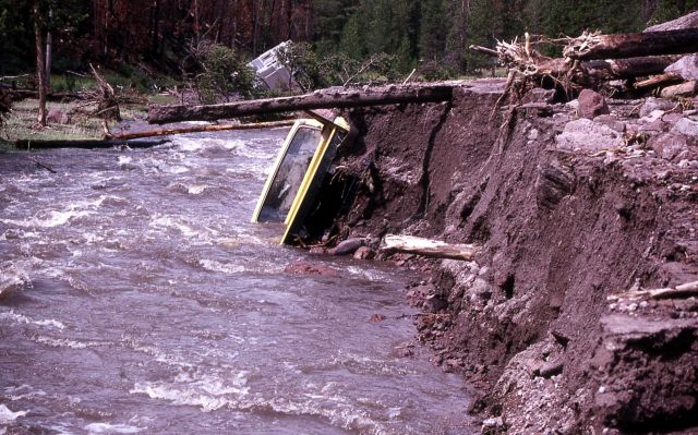 Vehicle caught in mudslide in Gibbon Canyon - Erosion/Geology Picture