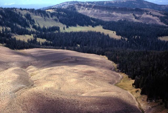 Dormant rock glacier in cirque west of Snowshoe Pass - Geology - Glacial Picture
