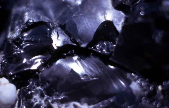 Obsidian - Geology Picture