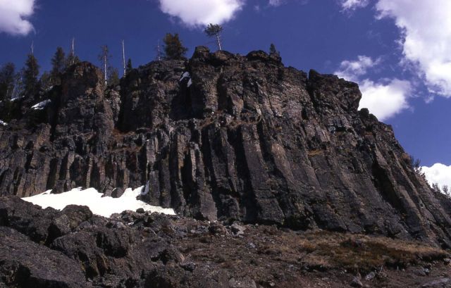 Obsidian Cliff Picture