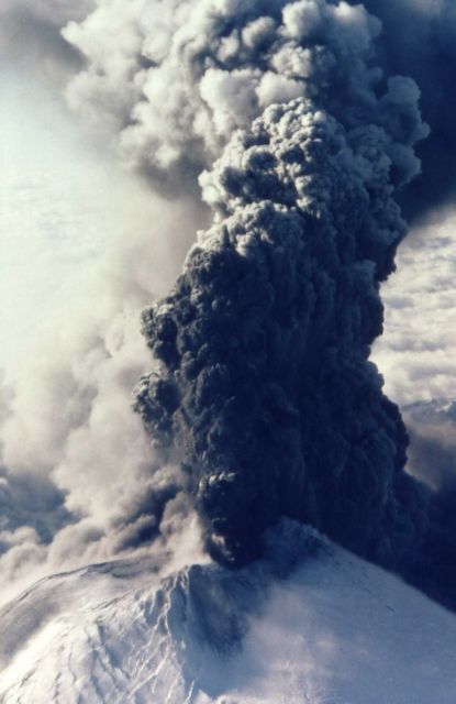 Mt St Helens steam & ash venting, 3/30/80 Picture