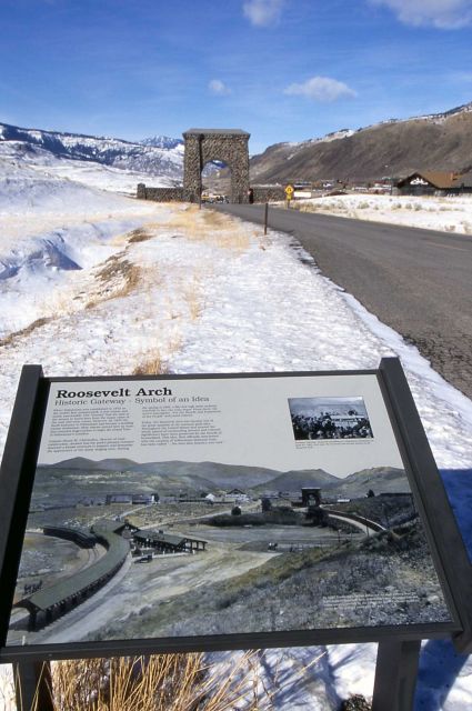 Roosevelt Arch & arch wayside exhibit Picture