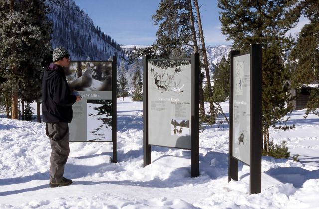 Visitor & winter wayside exhibits at Madison warming hut Picture