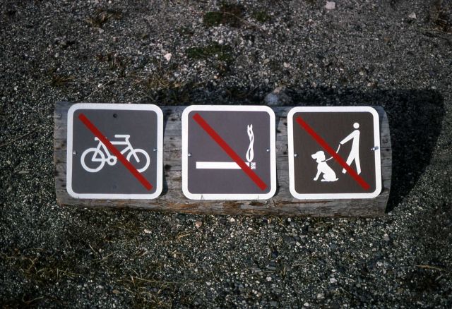 No bikes/no smoking/no pets sign Picture