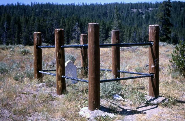 Grave of Mattie Culver Picture
