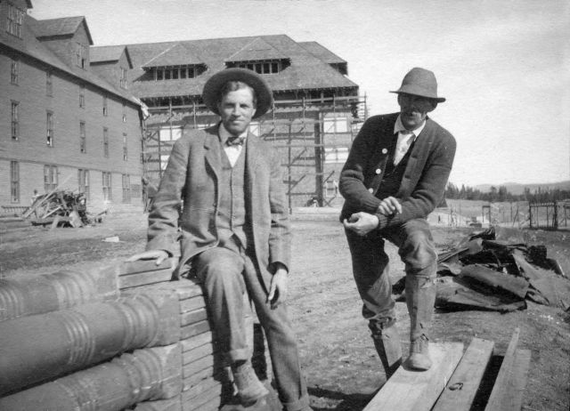 Robert Reamer & foreman Mr George at Canyon Hotel build site Picture
