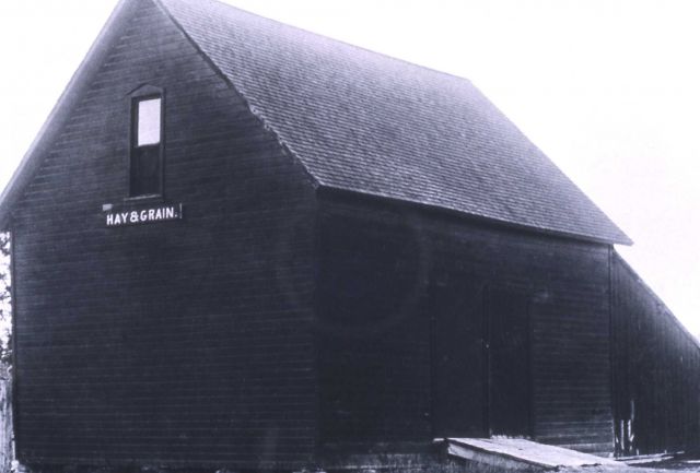 Hamilton Hay & Grain barn at Old Faithful Picture