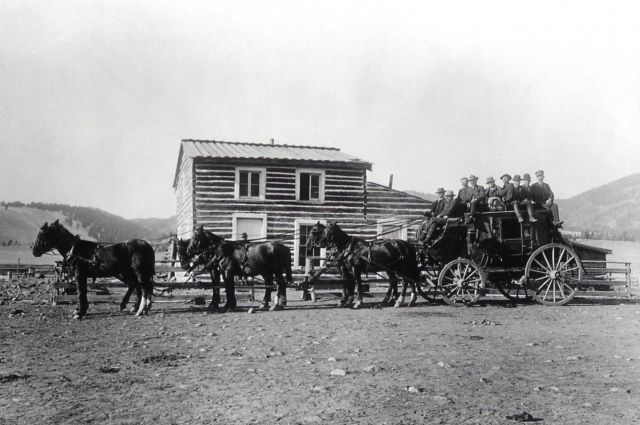 Stagecoach at Yancy's Hotel Picture