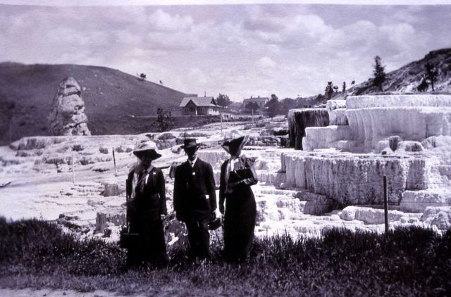 Visitors in front of Mammoth terraces Picture