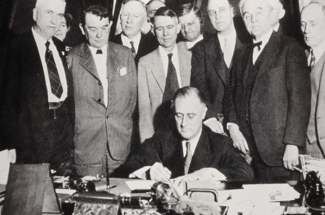 President Franklin D Roosevelt signing the New Deal conservation legislation Picture
