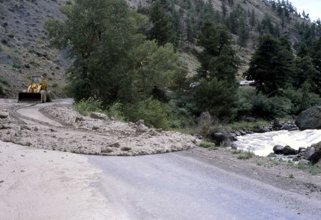Mud slide in the Gardner River Canyon Picture