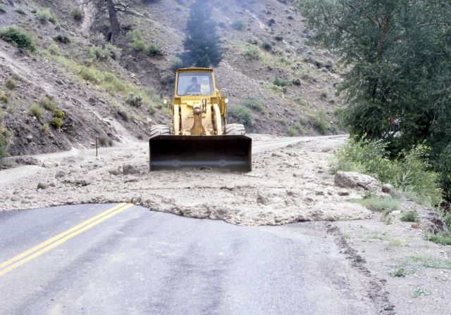 Mud slide in the Gardner Canyon Picture