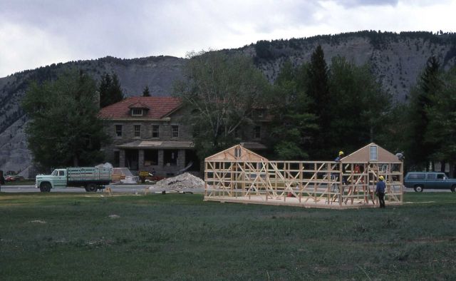 Temporary information station at Mammoth Hot Springs Picture