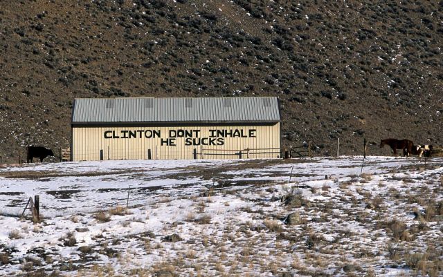 Sign on shed near Gardiner, Montana (about Bill Clinton) Picture