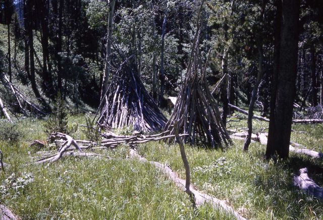 Wickiup on Wigwam Creek, now called Wickiup Creek - History - Indians Picture