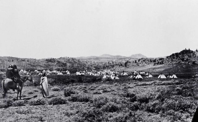 Shoshoni camp - History - Indians Picture