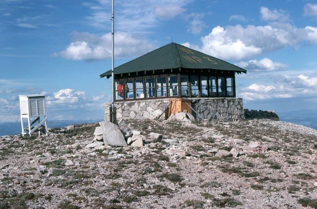 Mt Holmes lookout Picture