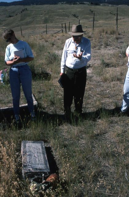 Aubrey Haines & Canyon District Interpretive Ranger Neysa Dickey at Andrew Wald's grave in Gardiner, Montana Picture