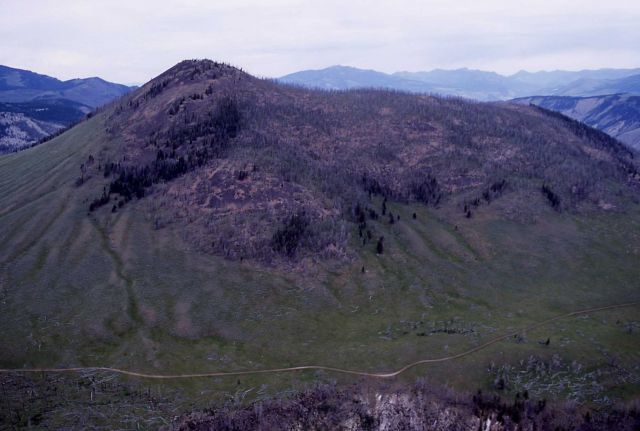 Aerial view looking north at Bunsen Peak Picture