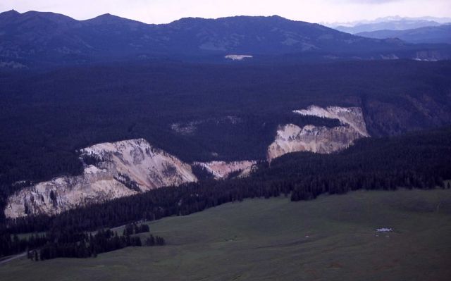 Washburn Range & Canyon area Picture