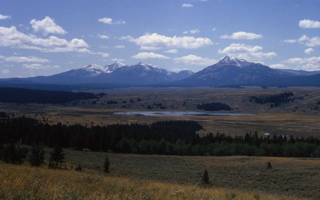 Gallatin Mountains & Swan Lake Flats as seen from Bunsen Peak Picture