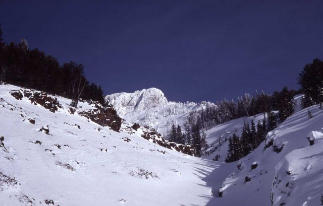 Mount Washburn in the winter Picture