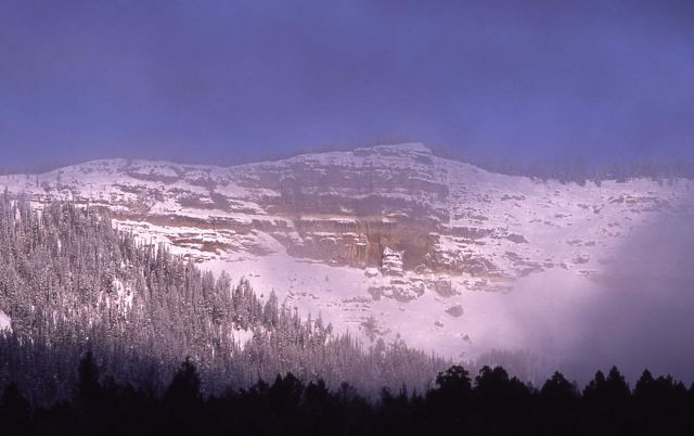 Cliff north of Druid Peak in the winter Picture