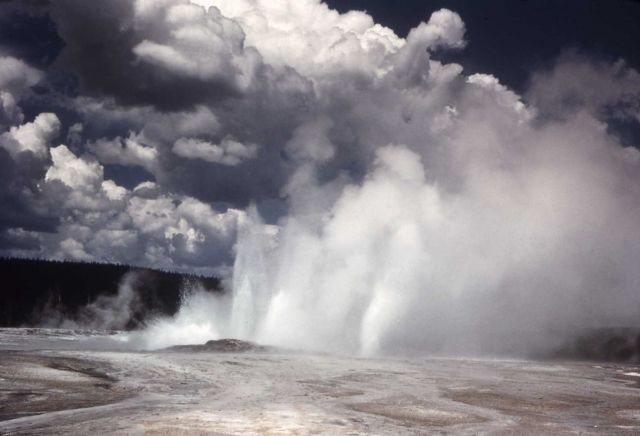 Clepsydra Geyser - Midway & Lower Geyser Basin Picture