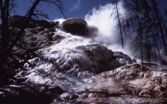 New Highland Terrace - Mammoth Hot Springs Picture