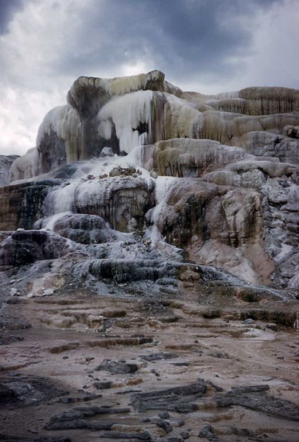 Minerva Terrace & Spring - Mammoth Hot Springs Picture
