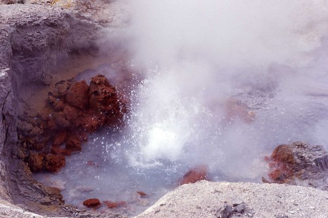 Small hot springs - Norris Geyser Basin Picture
