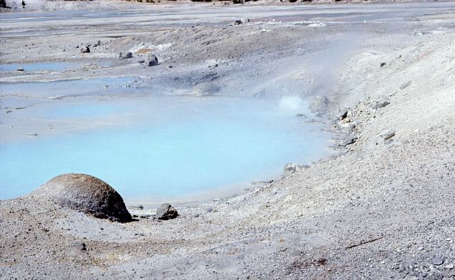 Lava Pool - Hot Springs, Norris Geyser Basin Picture