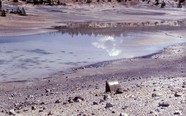 Sieve Lake - Hot Springs, Norris Geyser Basin Picture