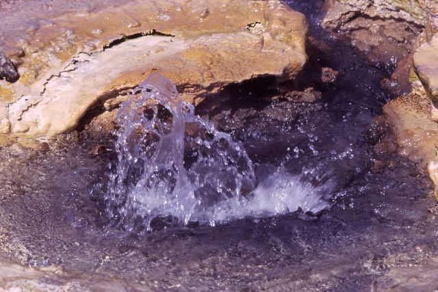 Hot spring in Black Sand Basin - Upper Geyser Basin Picture
